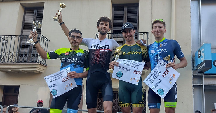 La Tova-Huesca La Magia sigue sin bajarse del podio en Copa Criterium